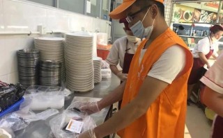在学校送外卖生意怎么样（一般的餐饮公司能不能给学校送餐）