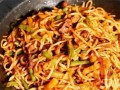 包头哪里焖面好吃（铁锅焖面的发源地是哪里）