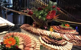 昆明海鲜自助餐排名前十名,昆明海鲜火锅哪里好吃点