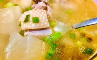 酸萝卜老鸭汤是哪里的（酸萝卜老鸭汤是哪里的菜系）