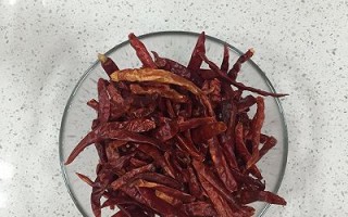 干辣椒放哪里（干辣椒放哪里不生虫子）