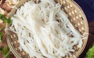 在哪里可以买到河粉（求助：哪里有新鲜河粉新鲜米粉卖）