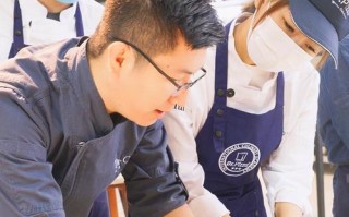 哪里学烤披萨（去披萨店做学徒学得会吗）