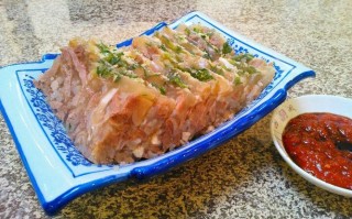 羊肉糕在哪里（冻羊肉糕的做法最正宗的做法）