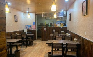 做小吃店怎么样（做小吃店怎么样赚钱）