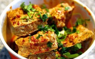 炸臭豆腐哪里的最出名（泗泾臭豆腐介绍）