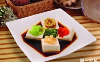 四喜豆腐是哪里的菜系（酒席上四红四喜指的是什么）