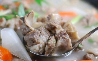 炖羊肉哪里的肉好（羊的哪个部位炖着好吃）