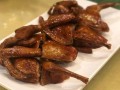 红烧乳鸽哪里最出名（深圳烤乳鸽哪里最出名）