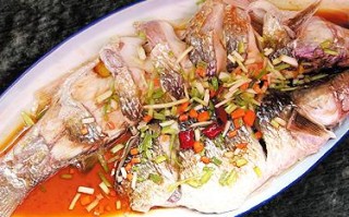 白炖鲻鱼是哪里菜（白炖鲻鱼是哪里的菜）