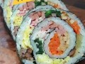 为什么韩国人喜欢吃紫菜包饭,首尔紫菜包饭怎么样好吃吗