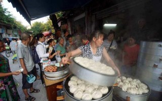在农村卖早餐挣钱吗,批发包子卖早餐利润怎么样