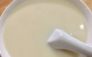 豆浆店的本身怎么样（为什么早餐店豆浆有豆腐脑的味道）