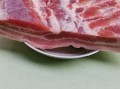 猪肉买回来颜色变淡发绿,素五花肉哪里买正宗