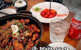 呼市好吃的小馆子,锅小馆官网