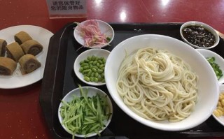 老北京炸酱面哪里好吃（老北京炸酱面在哪啊，故宫附近有吗，或前门的? 从东直门怎么去）