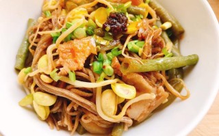 豆角焖面哪里（豆角焖面材料）