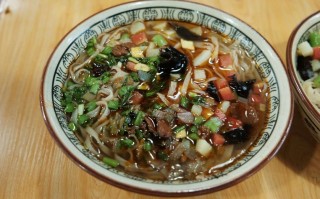 西安哪里的哨子面好吃（西安臊子面推荐）