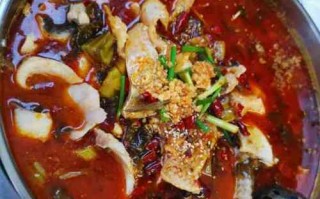 重庆片片鱼火锅怎么样（重庆片片鱼火锅自助怎么样）
