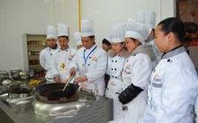 重庆老火锅培训怎么样（重庆长征烹饪学校火锅培训专业咋样啊）