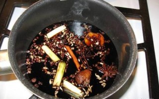 凉菜哪里有教的（王刚复合酱油的熬制）