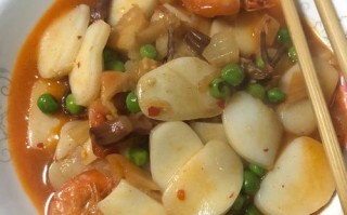 年糕放哪里好（年糕放哪里好吃）