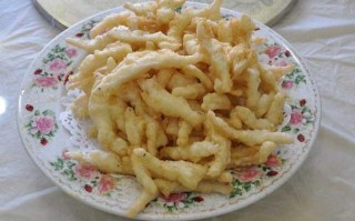 炸面 哪里（山东莱州传统炸面鱼的做法）