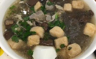 南京鸭血粉丝汤哪家最正宗,南京哪里的鸭血粉丝最好吃啊