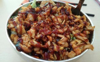 哪里的烤肉饭哪里好吃的（哪里的烤肉饭哪里好吃的英文翻译）