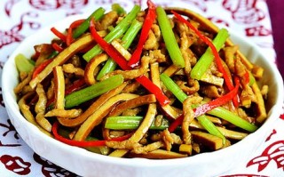 香干肉丝哪里菜（香干炒肉类似的菜名字）