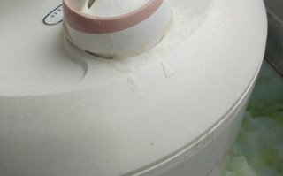 电饭煲煮饭出气口一直出气正常吗,电饭煲哪里会出气啊