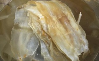 干鱼翅放哪里（干鱼翅的发法）