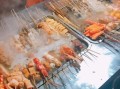 在镇上卖串串香怎么样（卖串串香生意怎么样）
