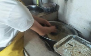 13岁女孩子去饭店洗碗好吗,儿童餐厅怎么样,挣钱吗