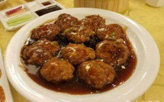 南煎丸子是哪里的菜（保定有名的中餐馆）