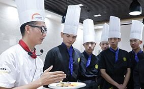学做西餐去哪学,哪里有学西餐的正规学校