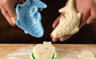 馒头模具哪里有卖的（做馒头的时候用来夹花边的那种夹子叫什么名字啊？哪里有卖？像睫毛夹那样的工具不是馒头模具）