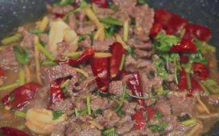 牛肉哪里炒菜好吃（牛肉哪里炒菜好吃又嫩）