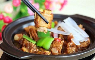 百碗香排骨米饭、和瑞排骨米饭、传香阁排骨米饭，哪家好吃,牛百碗加盟连锁店