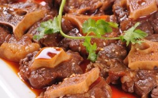 中国哪里的牛肉最好吃（中国哪里的牛肉最好吃最出名）