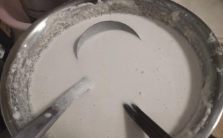做凉皮用铝锅好还是铁锅好,哪里有买做凉皮锅的地方