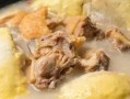 榴莲炖鸡哪里（榴莲煲鸡汤的做法步骤）