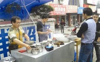 摆摊卖面条小吃利润怎么样,路边卖早餐怎么样赚钱