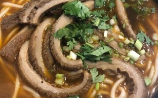 哪里牛肚面好吃（红烧牛肚面最正宗做法）