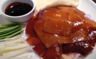 片皮鸭浦东哪里有,片皮鸭是哪里的菜