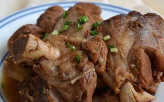 拐肉是哪里的肉（拐肉是哪里的肉做的）