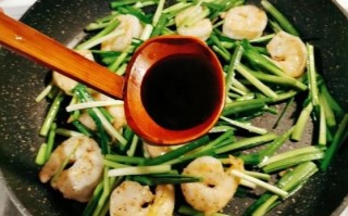为什么江浙一带的人炒菜喜欢放糖和酱油,哪里做菜加糖好吃