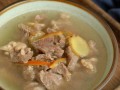 清炖牛肉选哪里比较好（清炖牛肉选哪里比较好吃）