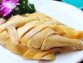 白斩鸡是哪里的（白斩鸡是哪里的名菜）