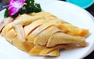 白斩鸡是哪里的（白斩鸡是哪里的名菜）